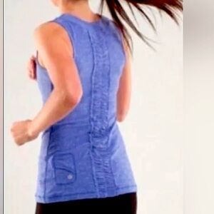 Lululemon Dash Tank II - Ruffle Spine Media Pocket Stretch Soft purple Size 8